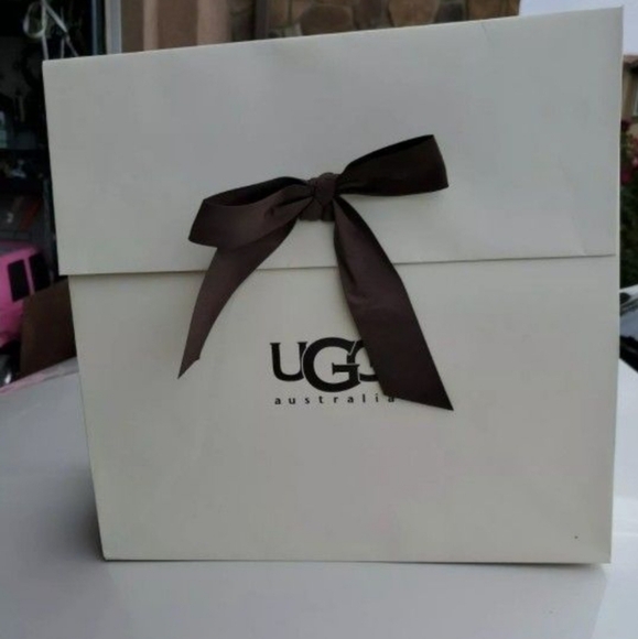 UGG GIFT BAG - Picture 1 of 3
